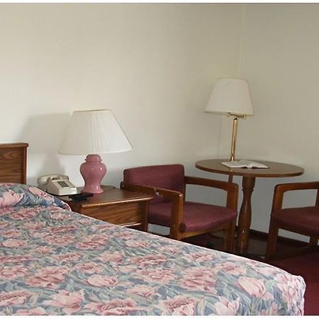 Red Carpet Inn Гіллсвілль Номер фото